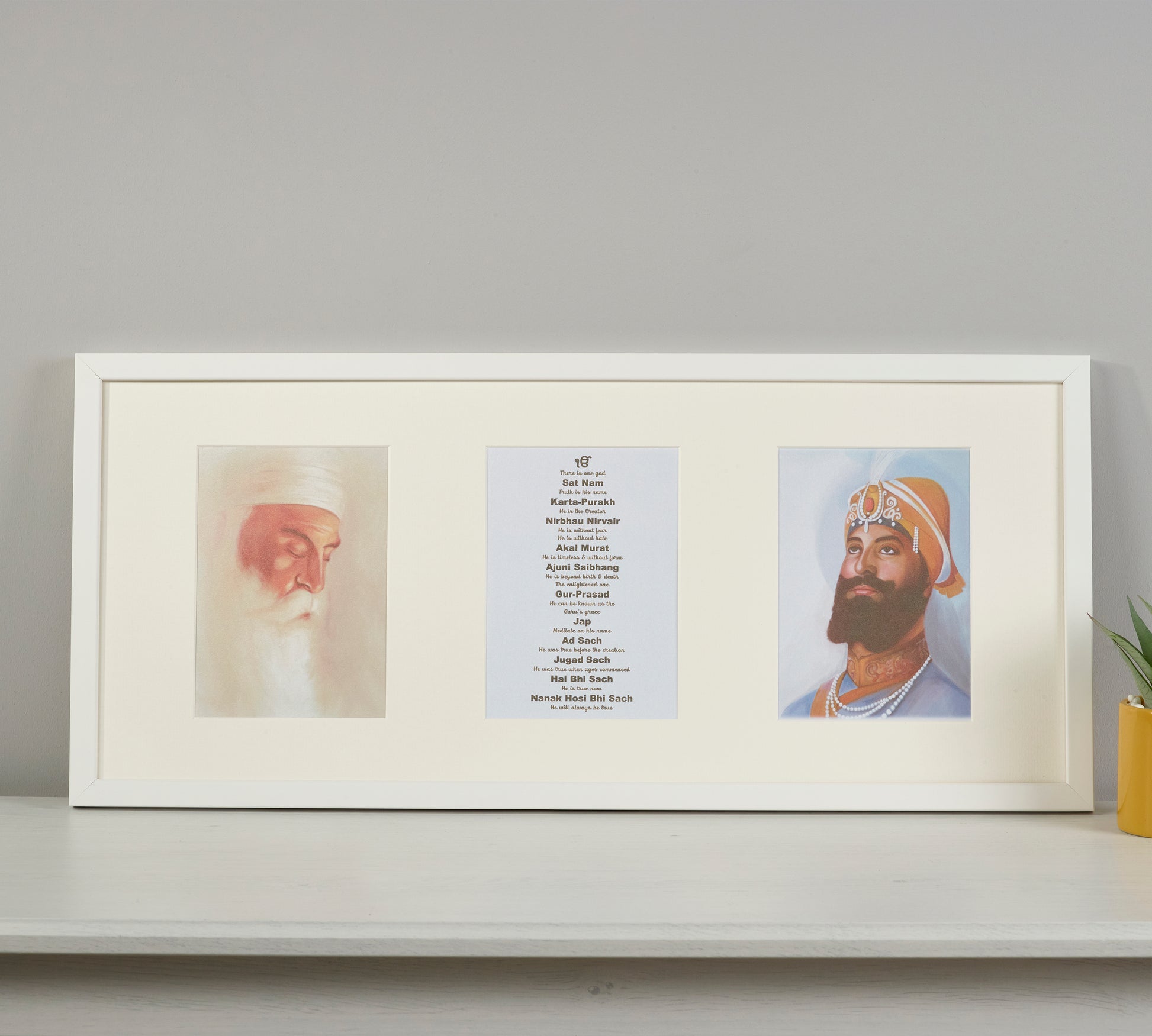 Guru Nanak Dev & Guru Gobind Singh Three Aperture Including Mool Mantar in English Including Translation