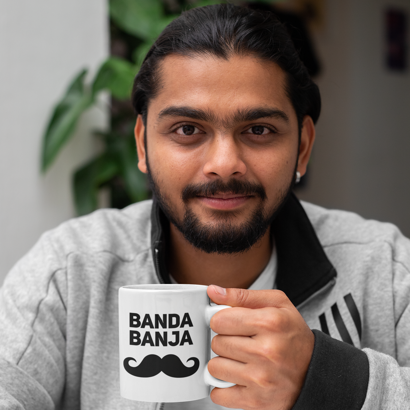 Banda Banja Male Mug